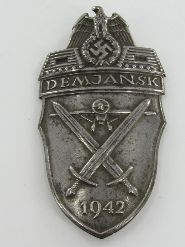 WH (Heer) 'Demjansk' Campaign Shield