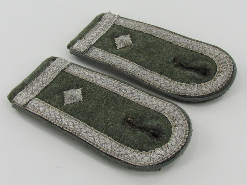 Wehrmacht (Heer) Shoulder Boards for a Transport Troops Officer