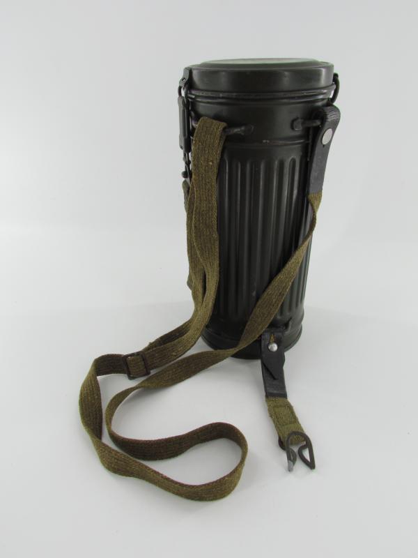 WH/SS Late War Gasmask Cannister 1944