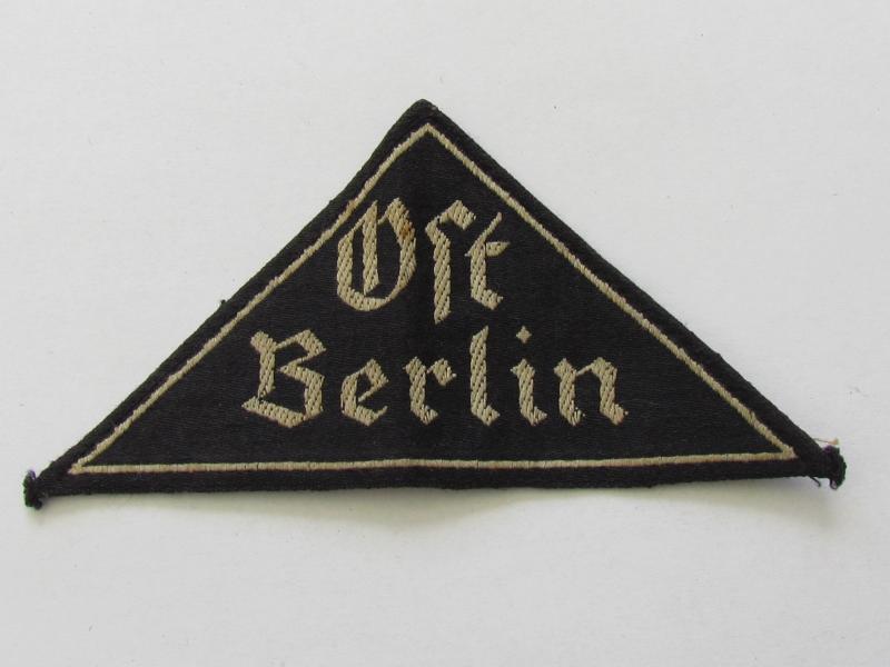 BDM ( Bund Deutscher Mädel ) Ost Berlin District Sleeve Triangle