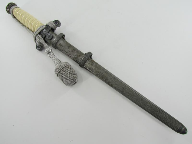 Wehrmacht Heer Army Dagger by Tiger-Solingen with Porte Pé