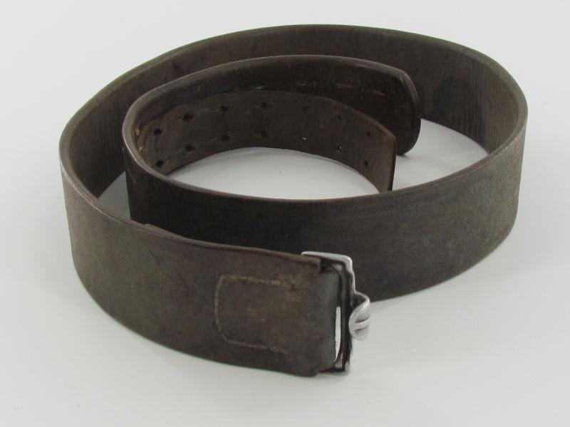 Early Wehrmacht leather equipment belt with aluminum hook (AG)