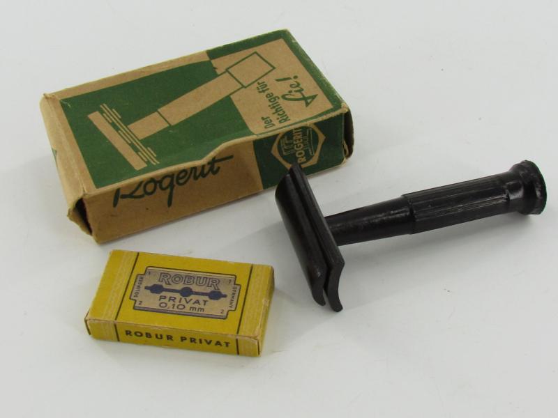 Wehrmacht German Soldier's Bakelite Safety Razor