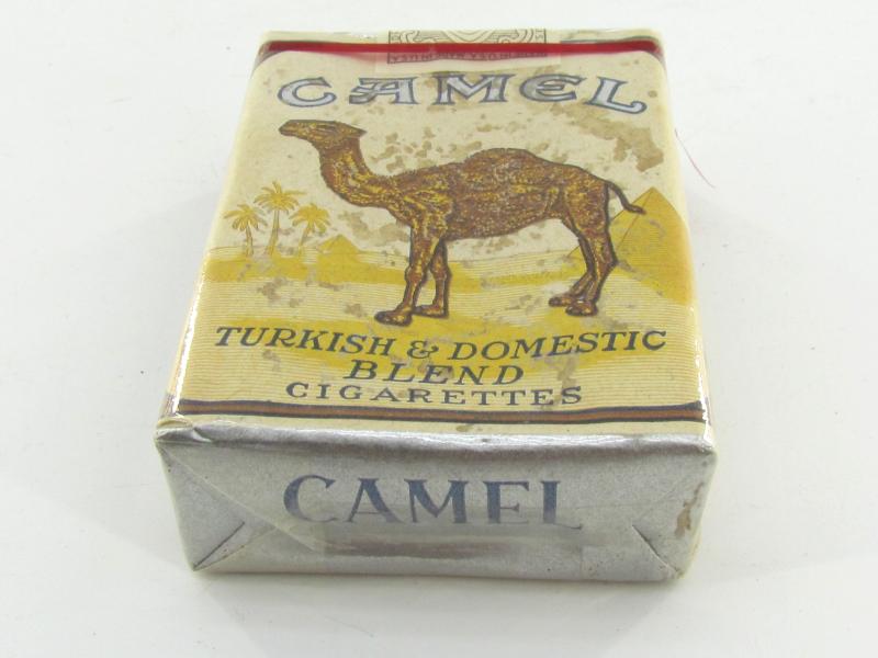 US WWII full pack of camel cigarettes