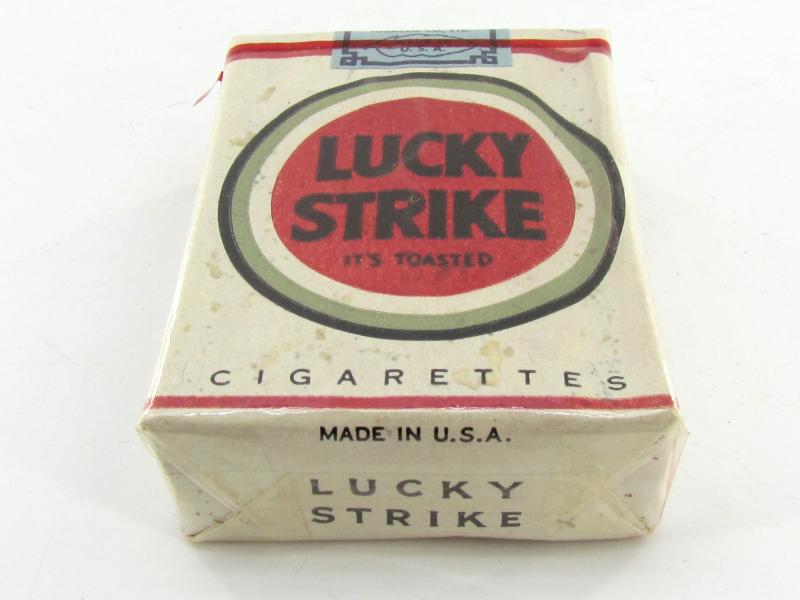 US WWII Lucky Strike Cigarettes