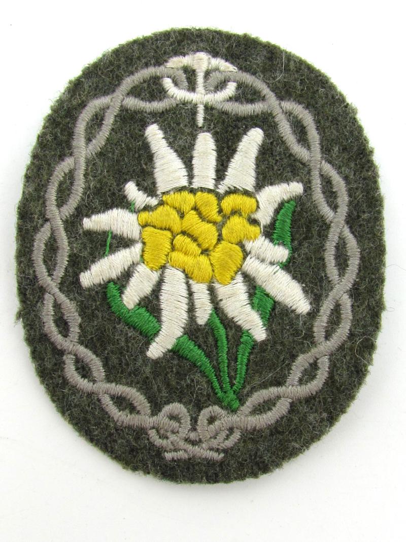 Wehrmacht Gebirgsjäger Edelweiss sleeve badge