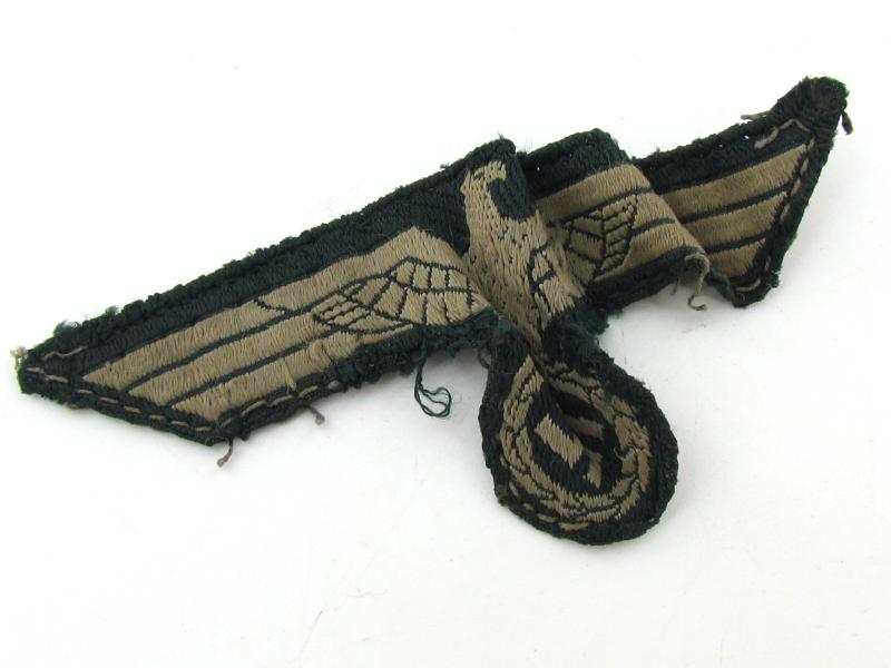 Wehrmacht (Heer) M36 ‘BeVo’ breast eagle