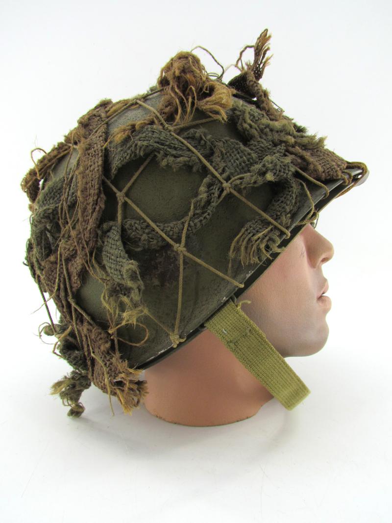 US WWII M1 ( fixed bale ) Combat Helmet with Liner