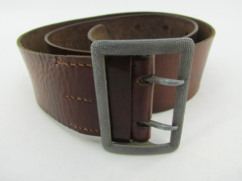 Wehrmacht Brown Leather officer ‘Zweidorn’ double claw belt