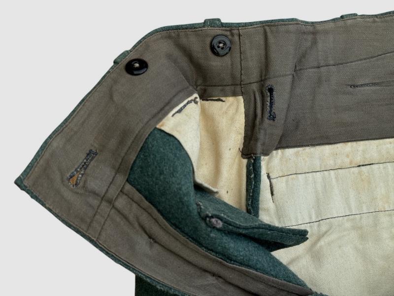 Luftwaffe paratrooper ‘Fallschirmjäger’ jump trousers ( Mint )