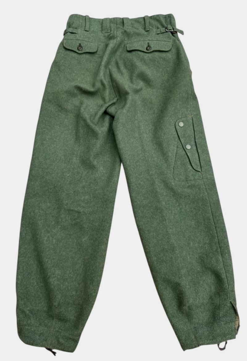 Luftwaffe paratrooper ‘Fallschirmjäger’ jump trousers ( Mint )