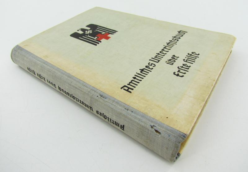 DRK 'Amtliches Unterrichtsbuch über Erste Hilfe'