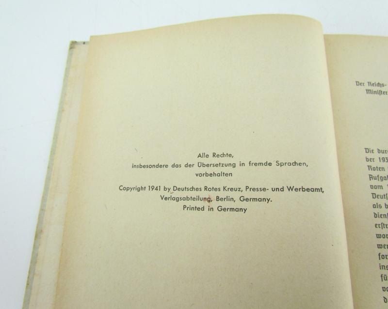 DRK 'Amtliches Unterrichtsbuch über Erste Hilfe'