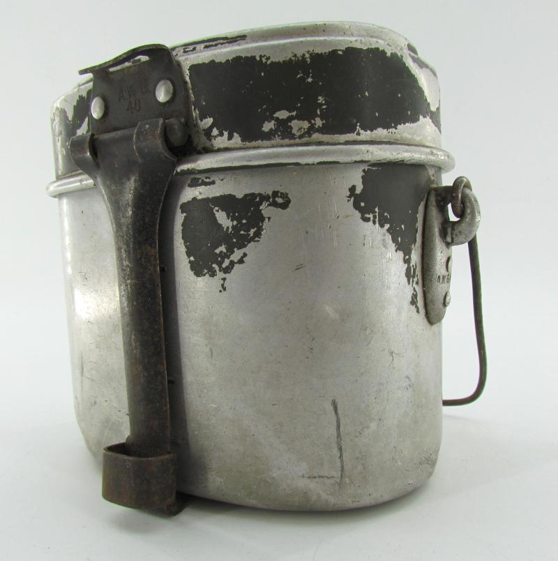 WH/SS M31 Matching Messkit Marked A.W.G.40