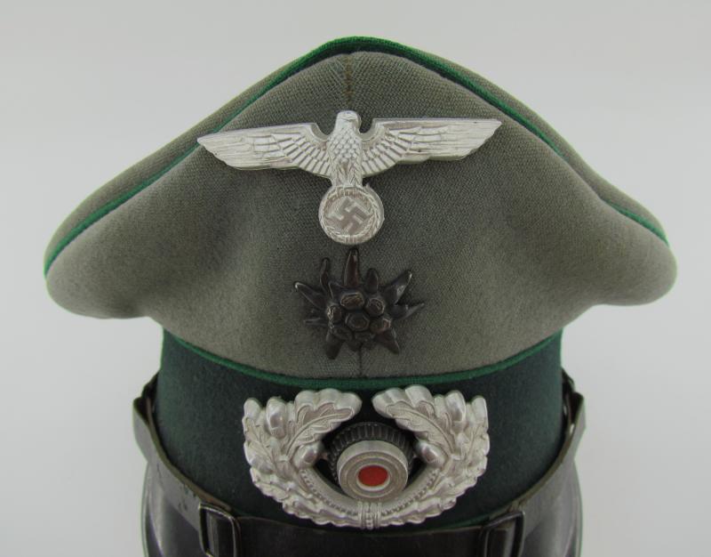 Wehrmacht Gebirgsjäger Enlisted/NCO Visor Cap
