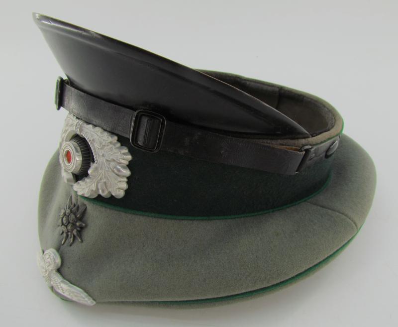 Wehrmacht Gebirgsjäger Enlisted/NCO Visor Cap