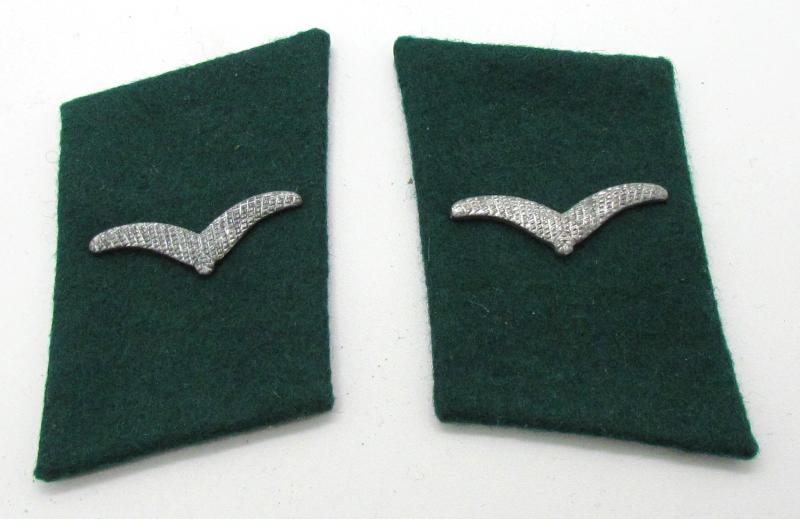 Luftwaffe Field Division 'Flieger' collar tabs