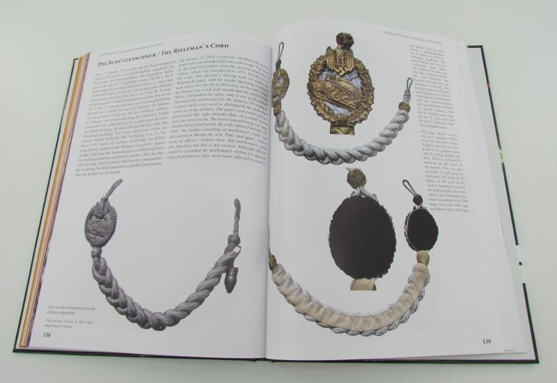 German Tank Uniforms 1934-1945 (Thoralf Buls) DE/ENG