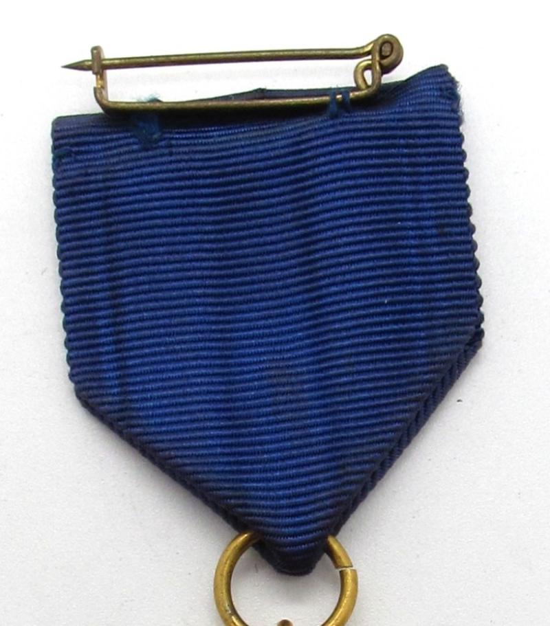 Cased 40 Years Faithful Service Medal ( Deschler )
