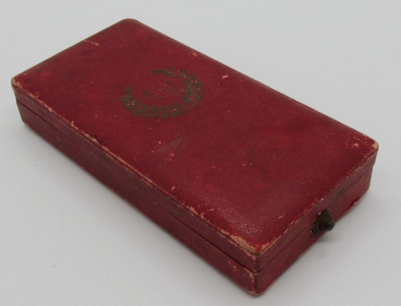 Cased 40 Years Faithful Service Medal ( Deschler )