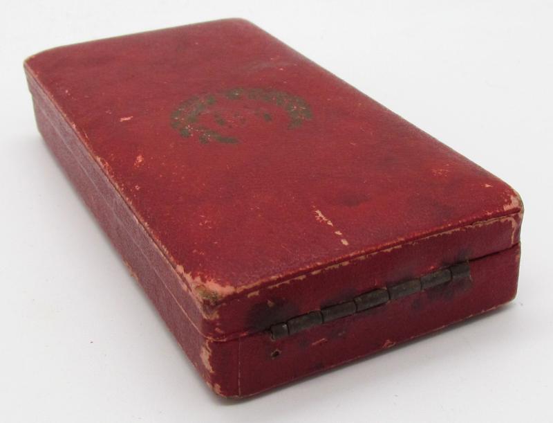 Cased 40 Years Faithful Service Medal ( Deschler )