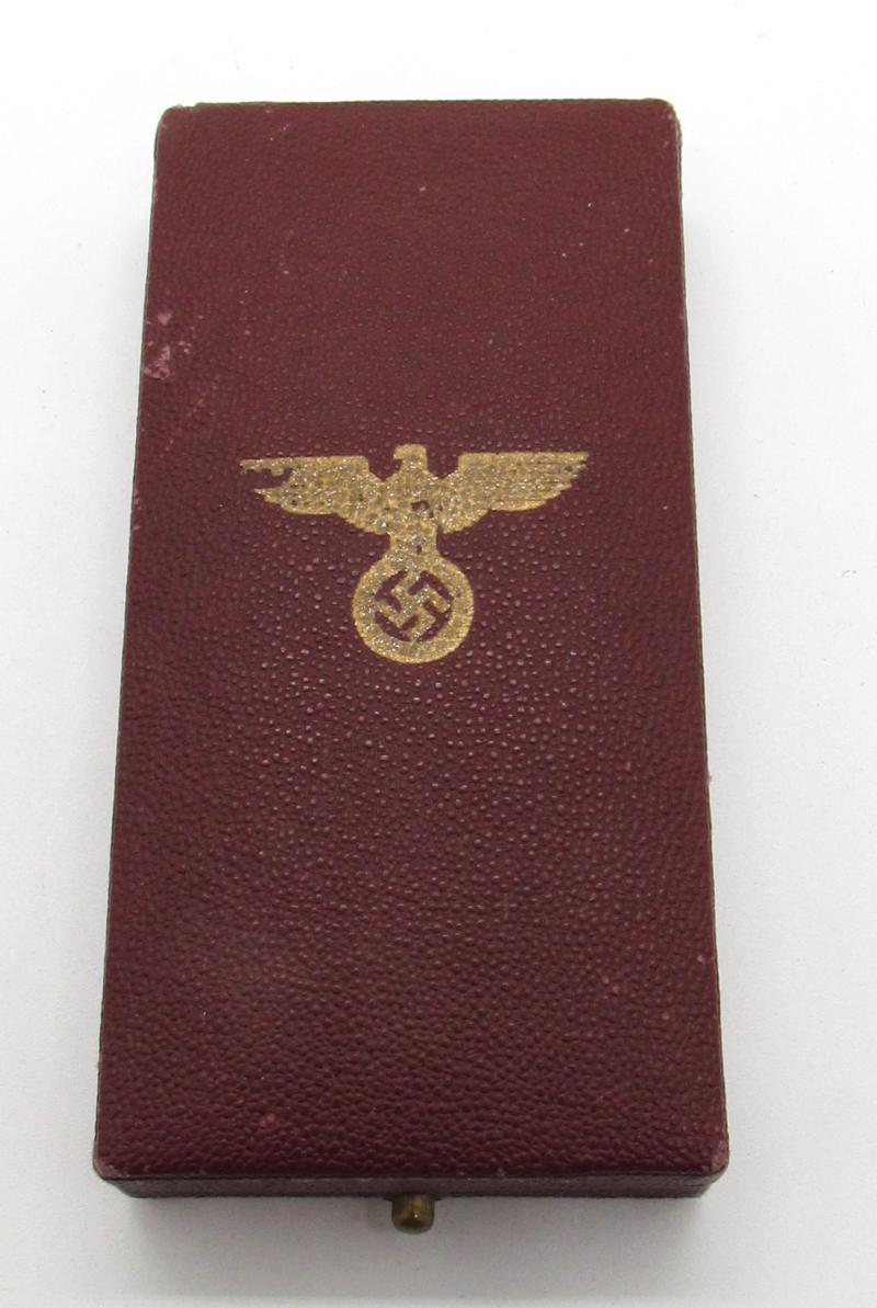 Cased '1 Oktober 1938' Medal ( Deschler )