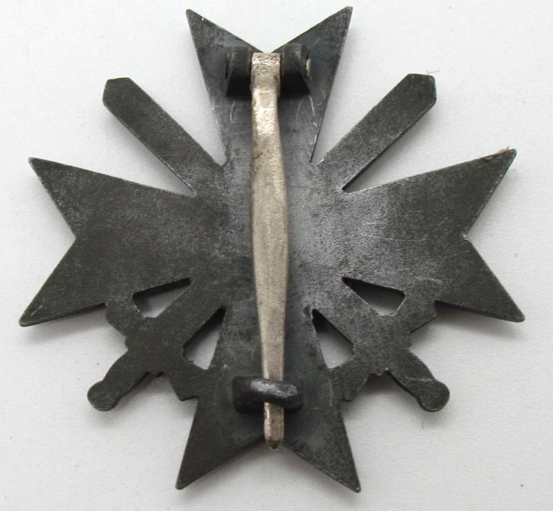 War Merit cross (KVK) first class “62” in Case