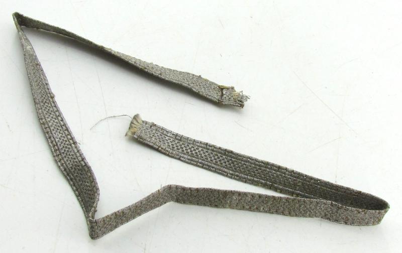 Wehrmacht NCO ‘Unteroffizier’ silver collar tresse