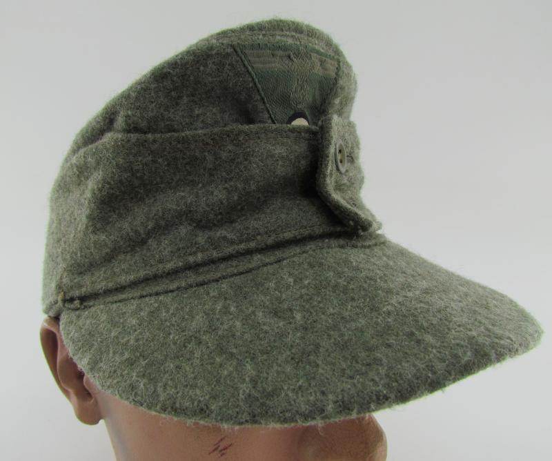 Wehrmacht M43 field cap – Heer EM/NCO – 0/0250/2562