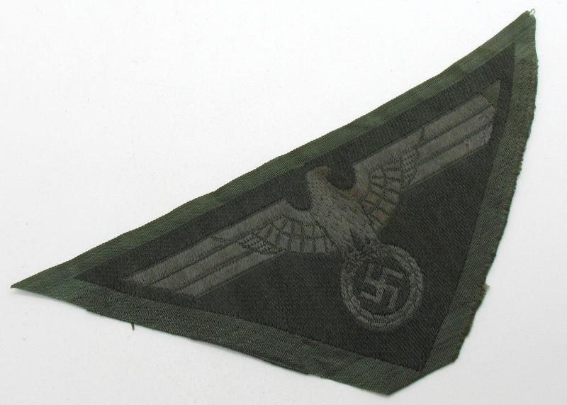 Wehrmacht (Heer) M44 Type Breast Eagle