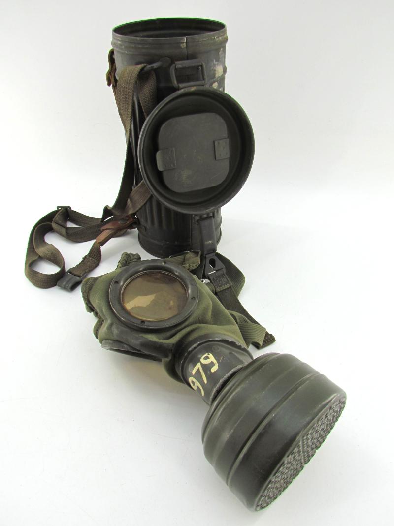 Luftwaffe issued Gasmask Cannister With Contents