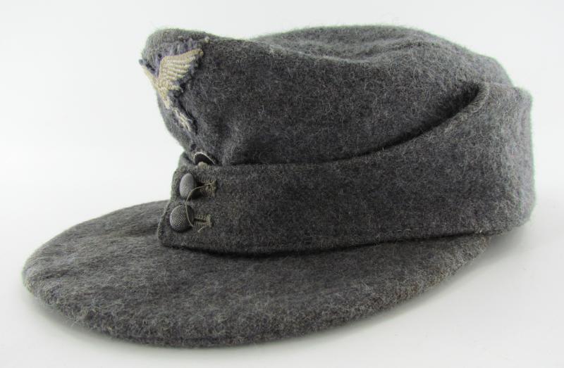 Luftwaffe M43 field cap ‘Einheitsfeldmütze’ with RBNr. 1944