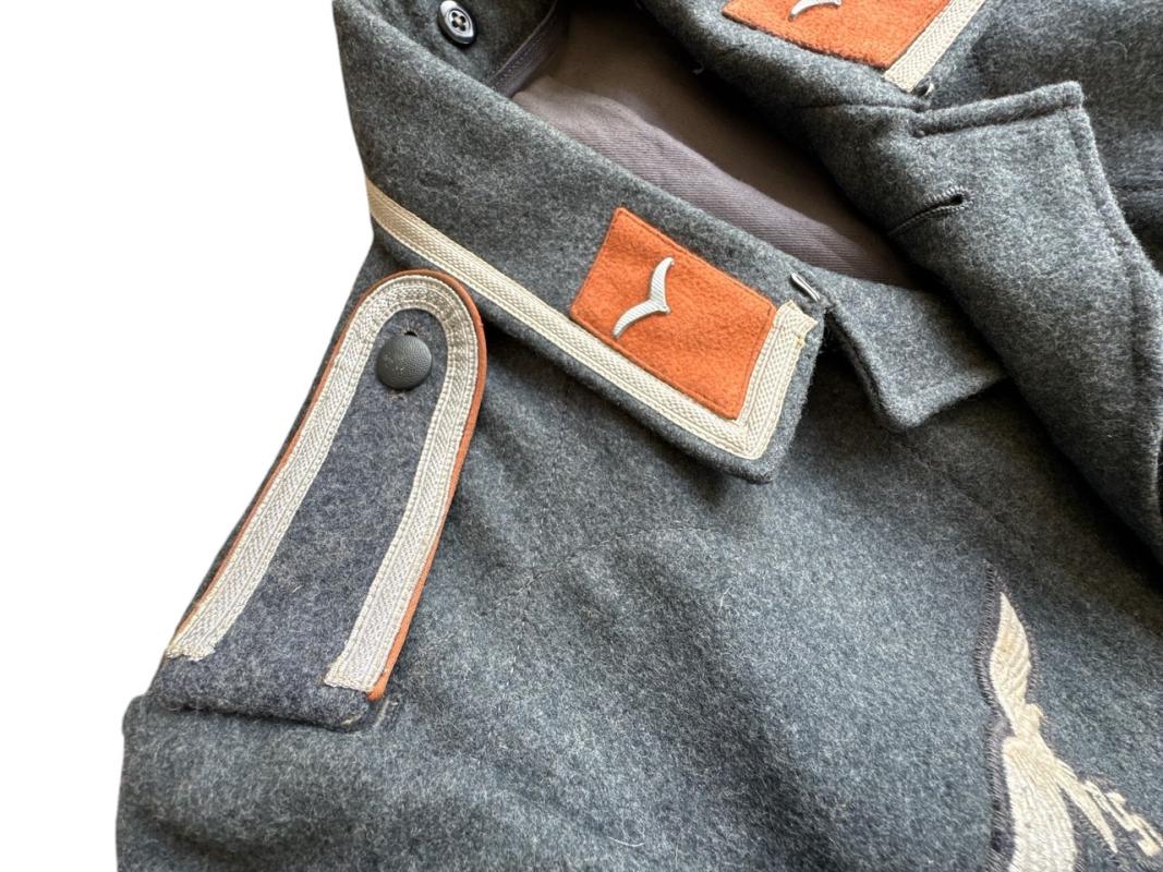 Luftwaffe Signals ( Nachrichten ) NCO Fliegerbluse with Afrika Cufftitle