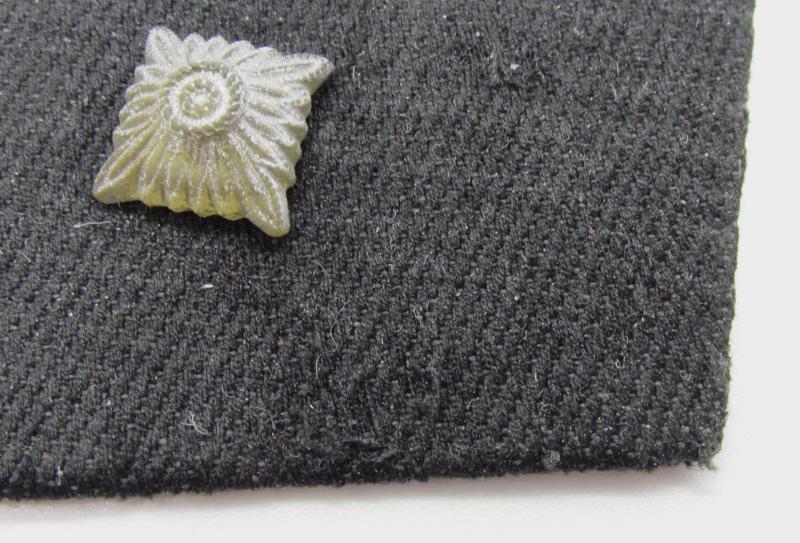 Waffen-SS ‘BeVo’ collar tab set ( with glass made pip )