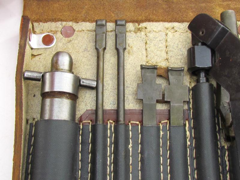 Luftwaffe MG15 gunner's tool pouch 'fzs 41' ( Complete )