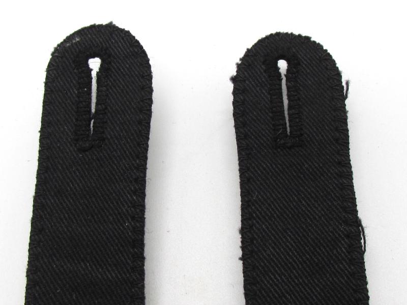Waffen-SS reconnaissance ‘Aufklärungs-Abteilung’ shoulder boards