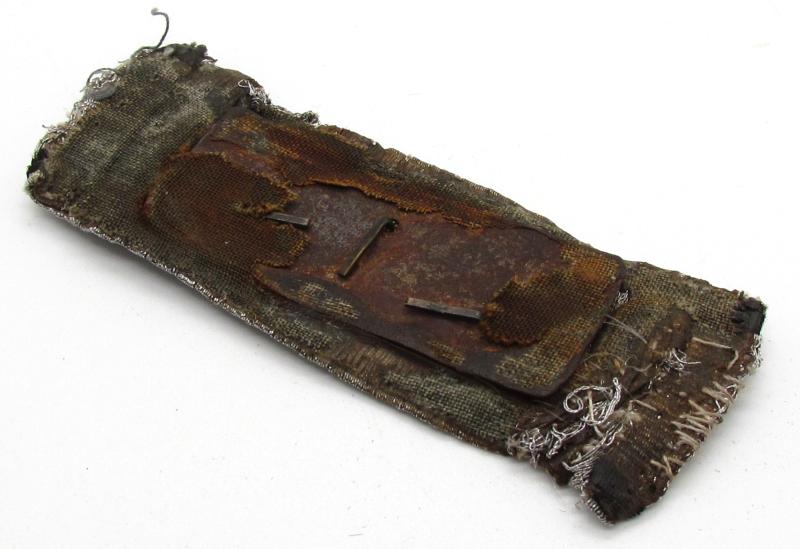 Panzer Destruction Badge (Panzervernichtungsabzeichen) – Silver