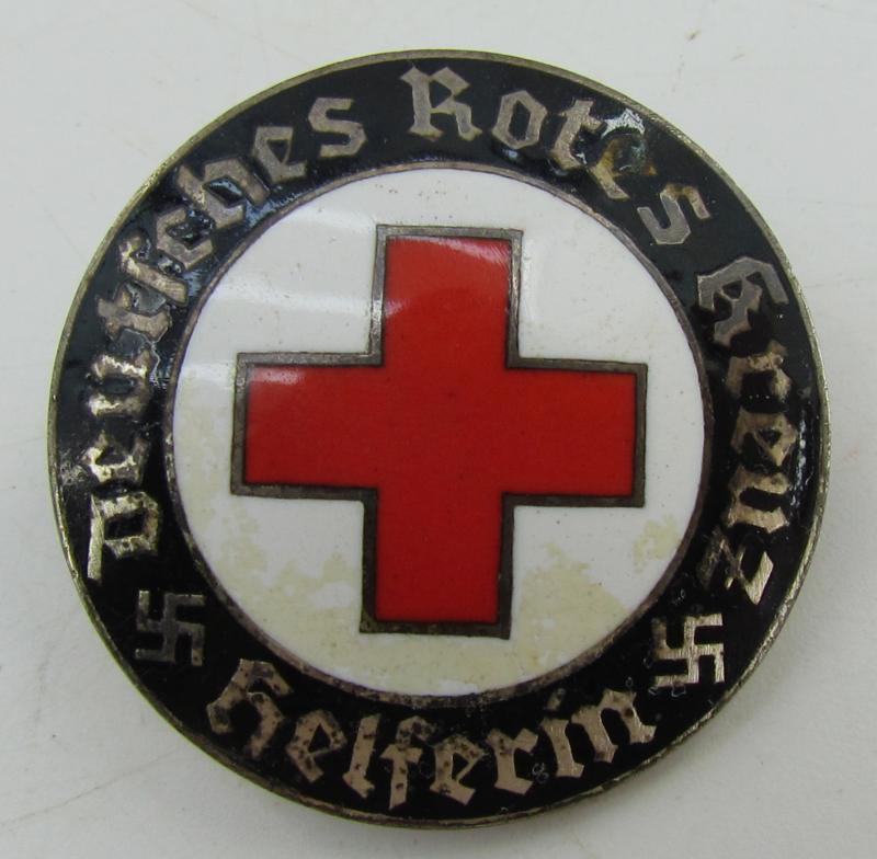 Deutsches Rotes Kreuz (DRK) Helferin Badge