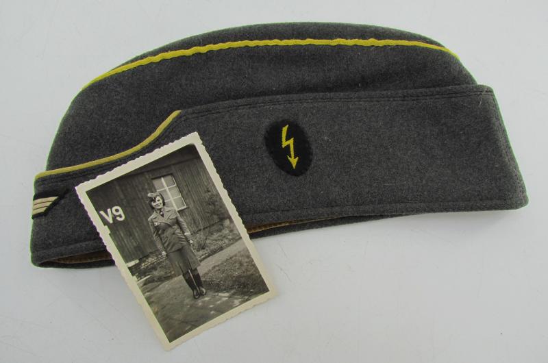 Wehrmacht Female ( Helferin ) Signal Auxiliaries Overseas Cap