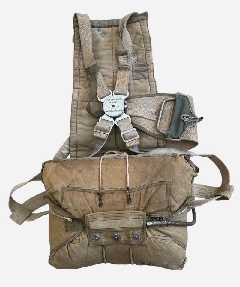 Luftwaffe Fighterpilot Seat with Parachute and harness